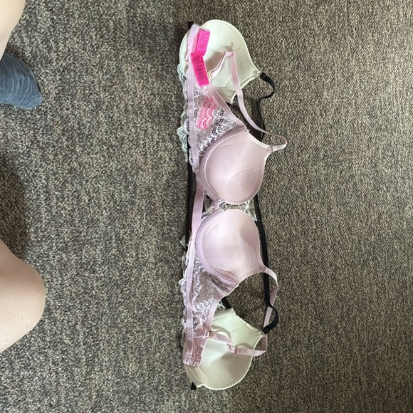 2 for $25 La Senza beige bra 32C - Picture 7 of 8